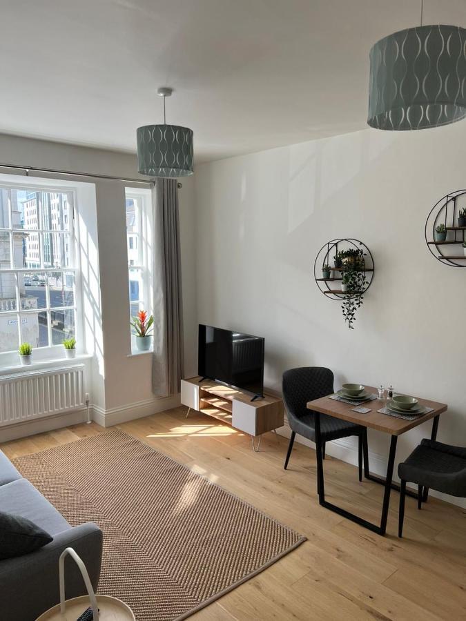 Lovely 1 Bed Flat *Free Parking* Hoe/Barbican 普里茅斯 外观 照片