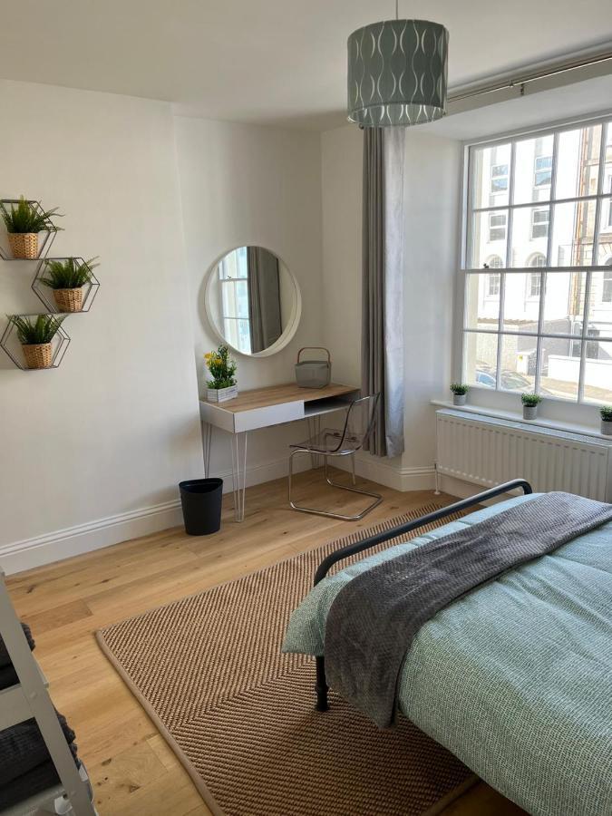 Lovely 1 Bed Flat *Free Parking* Hoe/Barbican 普里茅斯 外观 照片